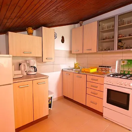 Apartment Fuer 3 Personen Ca 30 Qm In Banjole, Istrien Istrische Riviera *